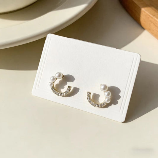 A Pair of Korean-style C-shaped Stud Earrings, Versatile for Commuting, Simple and Elegant Ear Accessories for Women