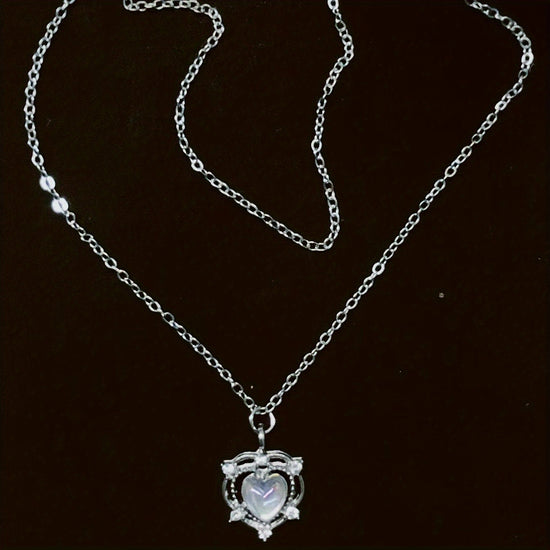 Moonstone Necklace Female New Trend Light Luxury Niche High-End Titanium Steel Sweet Clavicle Chain