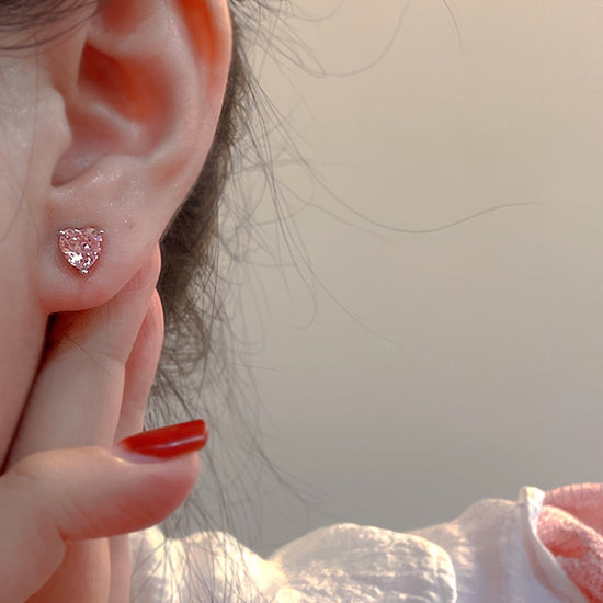 NEW 1 Pair, Simple and Cute Pink Heart Earrings, High-Quality Jewelry, Upgraded Sweet Earrings, Premium Decorative Earrings, Suitable for Daily Wear, Black Friday, Christmas, New Year, and Valentine's Day, Wedding Season Accessories, Perfect Gift