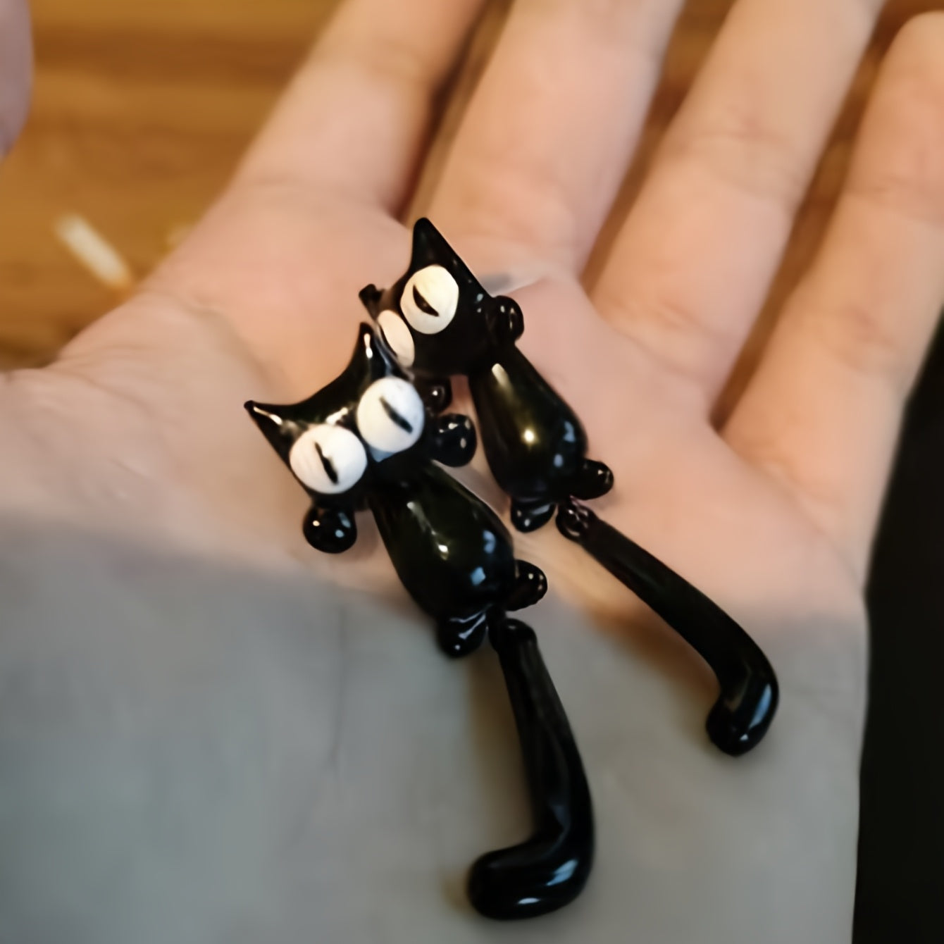 1 Pair Cute Black Cat Stud Earrings for Women & - Creative Gift, Alloy Posts, Playful Cartoon Design for Casual Attire, Novelty Earrings