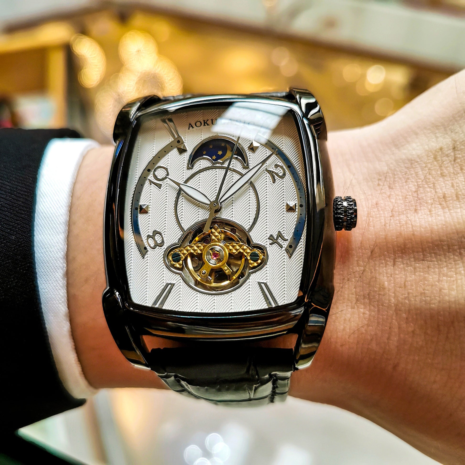 A Fully Automatic Tourbillon Mechanical Watch, A Light Luxury High-end Fashion Trend Hollow Business Casual Wristwatch, High-end Atmosphere, Sun, Moon, Stars, Square Temperament Large Dial Men's Watch.
