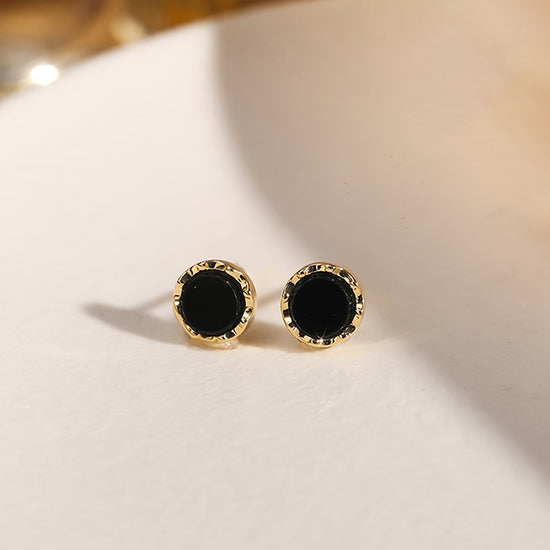 1 Pair Vintage-Inspired Easy Black Circle Stud Earrings Versatile for Daily And Party Wear - All-Season Fashion Accessory