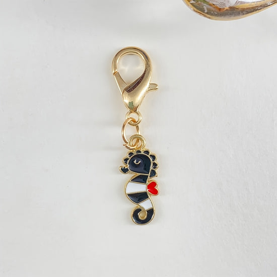 Versatile Seahorse, Mermaid Tail, and Starfish Keychain Charms; Vacation-Style Cactus and Pineapple Keychain Accessories; Shoe and Bag Charms; Maple Leaf and Flower Keychains; Apparel Decorative Accessories