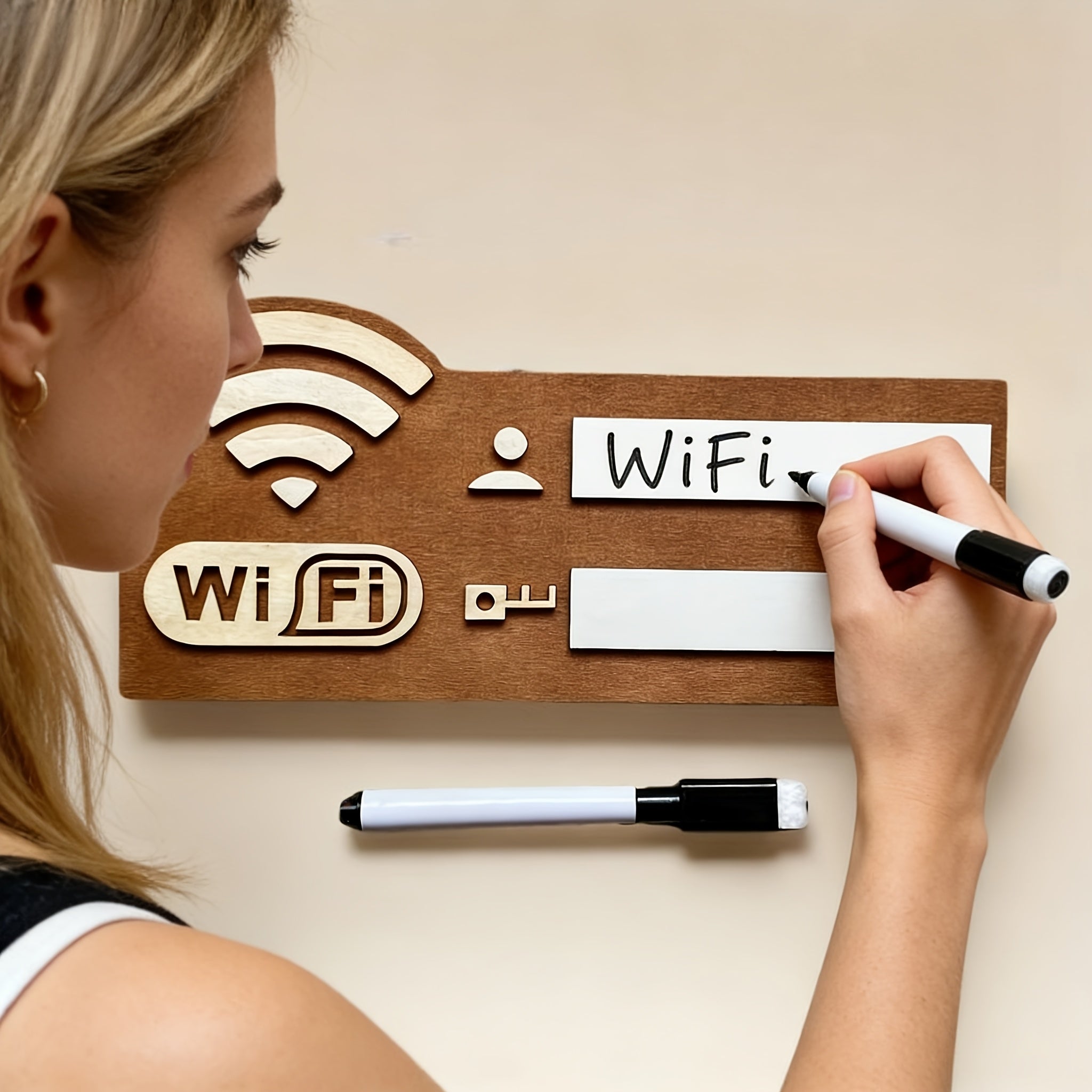 2D Flat, Vintage WiFi Router Sign - No Power Required Password Plaque Suitable for Home Office Cafe Decor, Artificial/Brown Minimalist Suitable for Housewarming or Mother's Day Gift, WiFi Password Reminder Board, 2D Flat