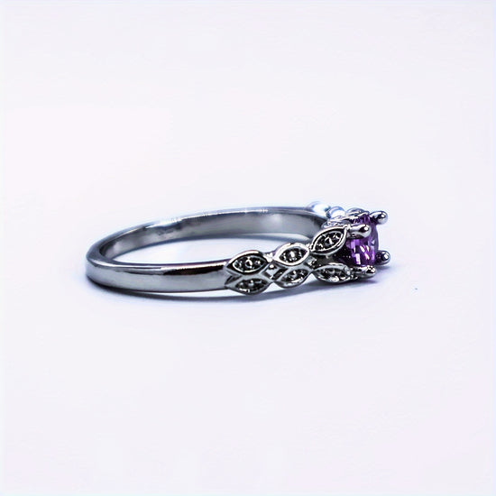 Synthetic Synthetic Zircon​​ Ring, a Easy And Stylish Faux Ring Made in Europe And