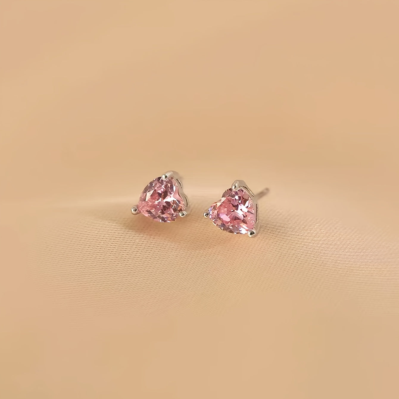 NEW 1 Pair, Simple and Cute Pink Heart Earrings, High-Quality Jewelry, Upgraded Sweet Earrings, Premium Decorative Earrings, Suitable for Daily Wear, Black Friday, Christmas, New Year, and Valentine's Day, Wedding Season Accessories, Perfect Gift