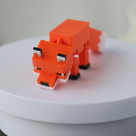 Collectible Ornament, a Pixel-style Animal Figurine That Can Change Poses at Will, a Durable Small Decorative Piece, Suitable for Home, Car, Birthday Parties, Holiday Decorations, and as Gifts or Room Decor