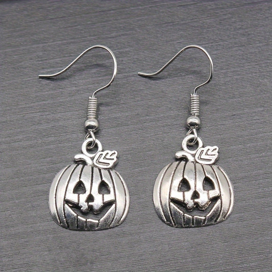 A Pair of Vintage Minimalist Pumpkin Earrings for Halloween