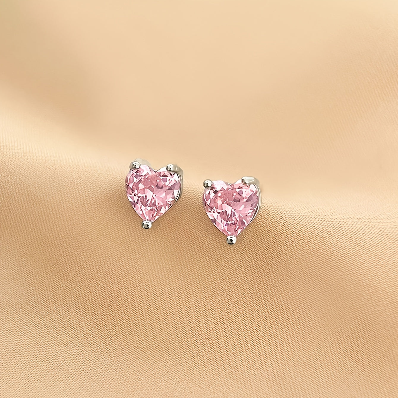 NEW 1 Pair, Simple and Cute Pink Heart Earrings, High-Quality Jewelry, Upgraded Sweet Earrings, Premium Decorative Earrings, Suitable for Daily Wear, Black Friday, Christmas, New Year, and Valentine's Day, Wedding Season Accessories, Perfect Gift
