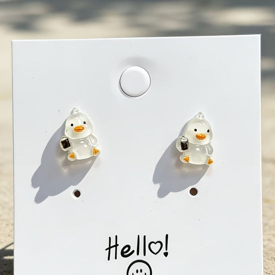 These Adorable Earrings Shaped Like Cartoon Ducks, Featuring a White End, Are Ideal for Everyday Wear And Party Ensembles for Ladies